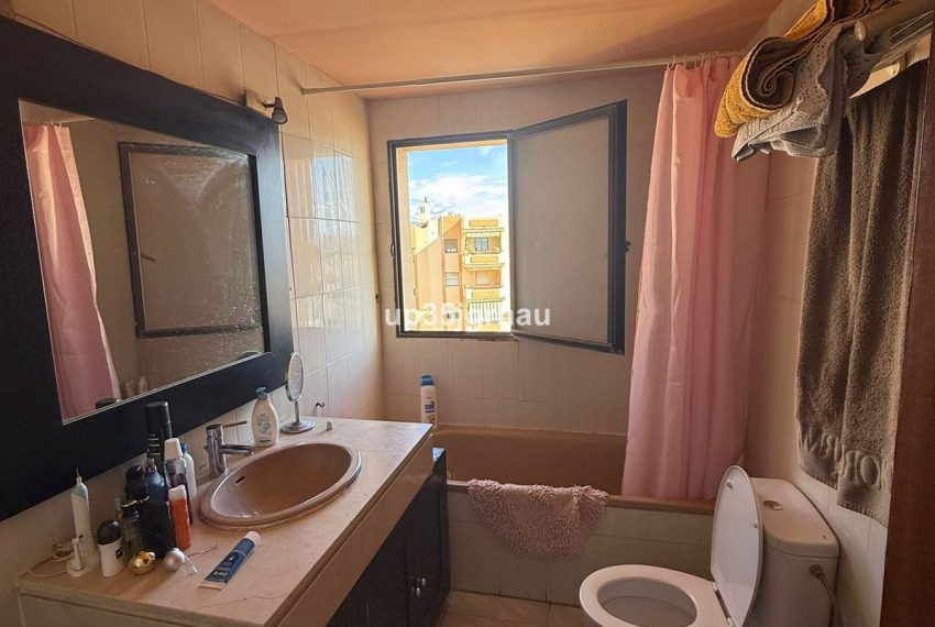 R5212351-Apartment-For-Sale-Estepona-Penthouse-4-Beds-140-Built-10