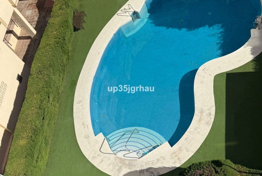 R5212351-Apartment-For-Sale-Estepona-Penthouse-4-Beds-140-Built-3