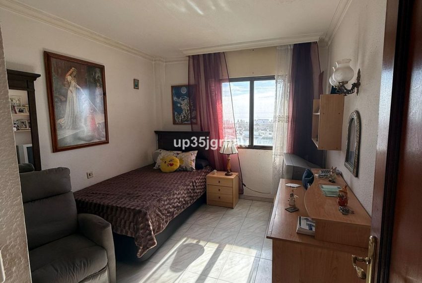 R5212351-Apartment-For-Sale-Estepona-Penthouse-4-Beds-140-Built-9