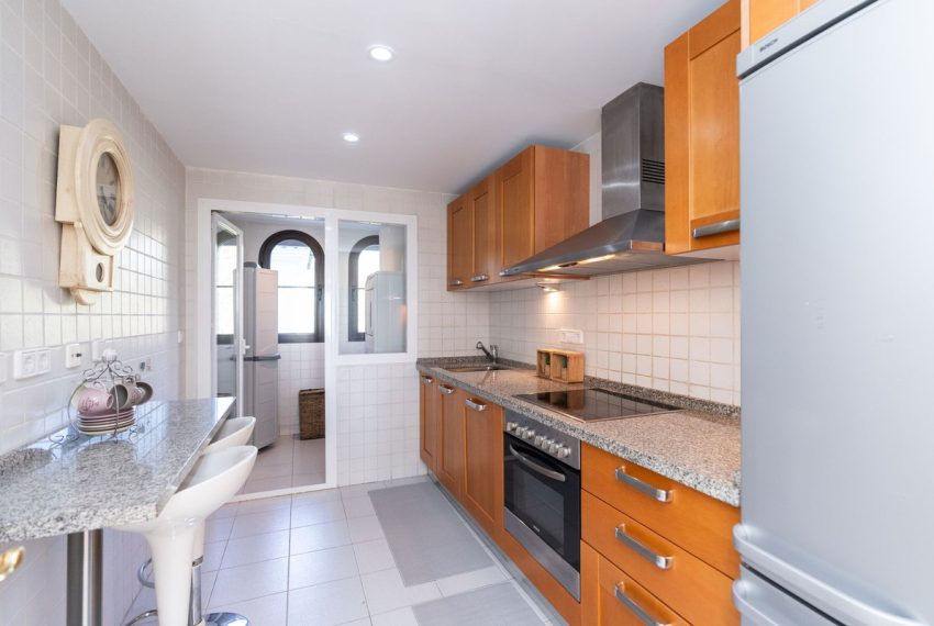 R5212417-Apartment-For-Sale-Los-Arqueros-Middle-Floor-2-Beds-95-Built-4