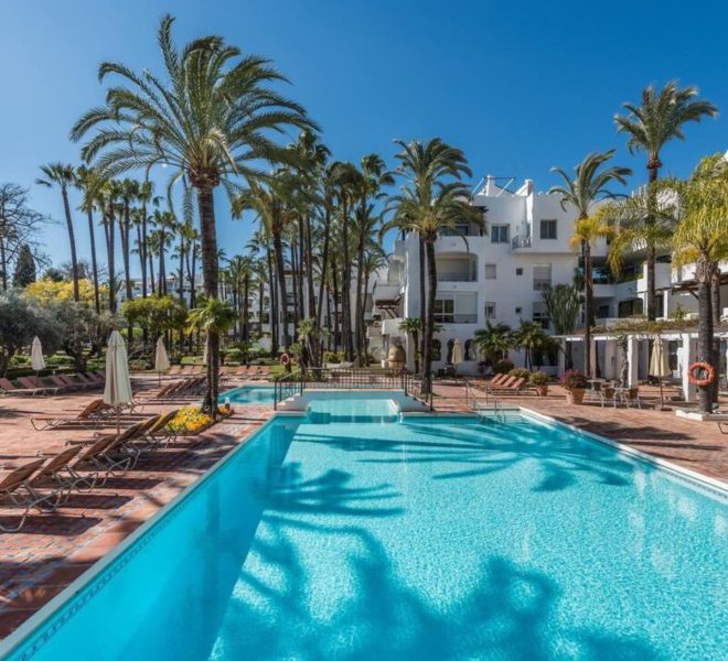 R5212516-Image 1-Ground Floor - 3 Beds - 145 Built