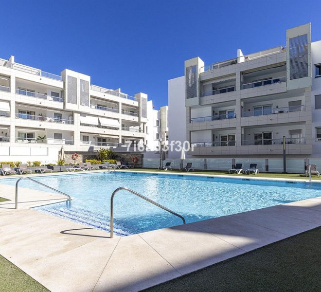 R5212522-Image 1-Middle Floor - 3 Beds - 106 Built