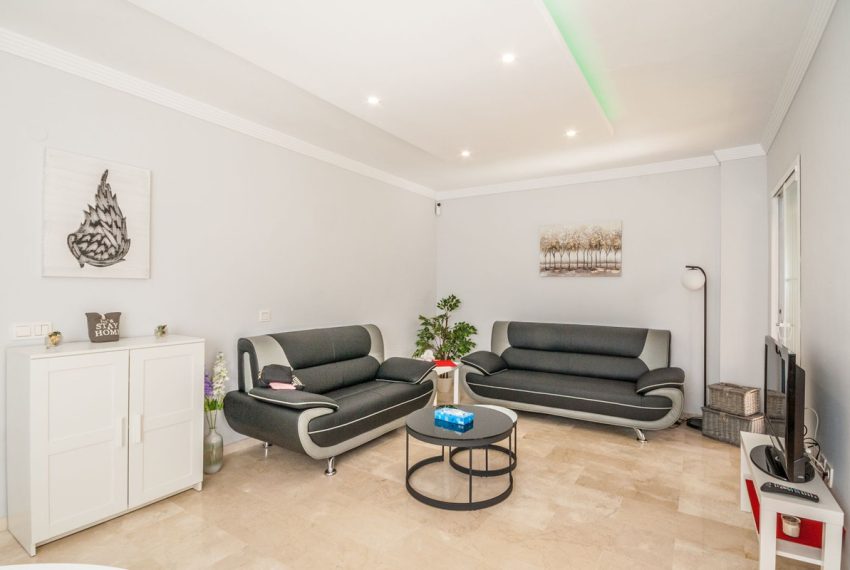 R5212525-Apartment-For-Sale-Elviria-Ground-Floor-2-Beds-124-Built-12