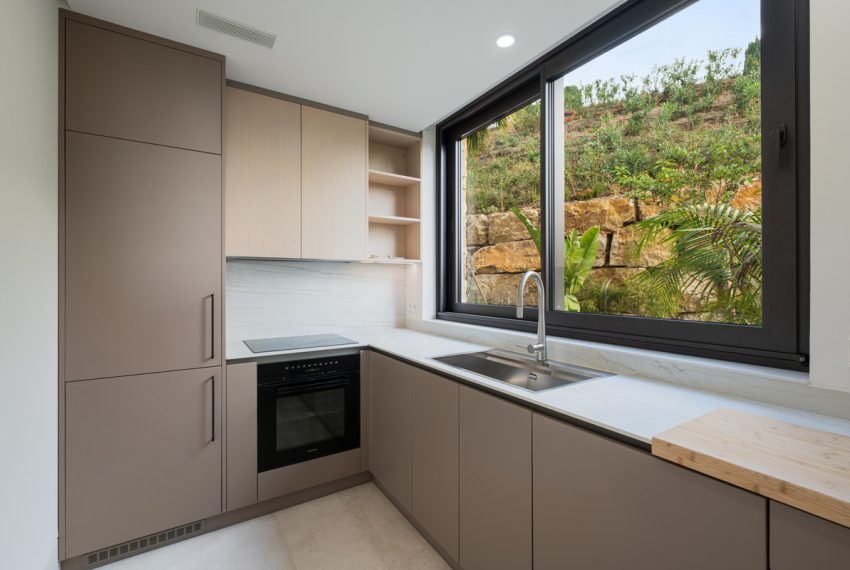 R5212927-Villa-For-Sale-The-Golden-Mile-Detached-5-Beds-825-Built-10