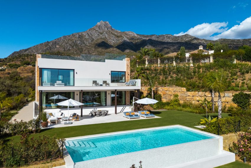 R5212927-Villa-For-Sale-The-Golden-Mile-Detached-5-Beds-825-Built-2