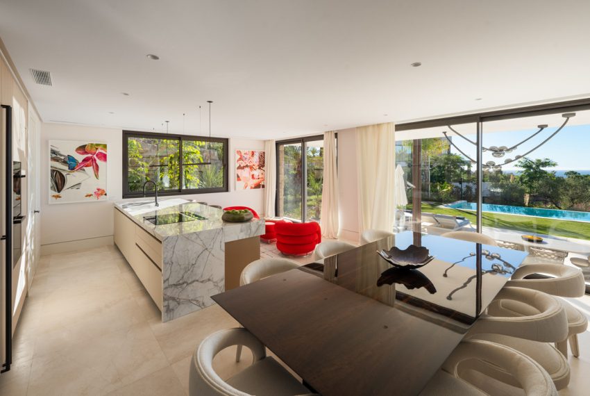 R5212927-Villa-For-Sale-The-Golden-Mile-Detached-5-Beds-825-Built-8