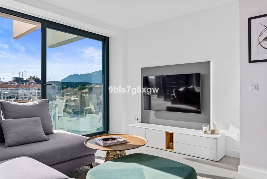 R5213629-Apartment-For-Sale-New-Golden-Mile-Penthouse-3-Beds-125-Built-19