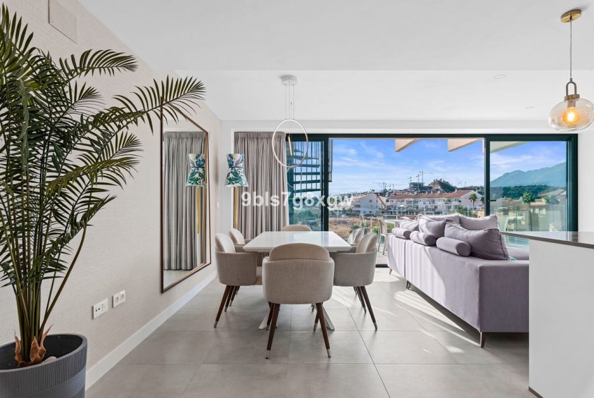 R5213629-Apartment-For-Sale-New-Golden-Mile-Penthouse-3-Beds-125-Built-4