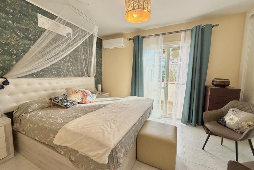 R5213668-Villa-For-Sale-Calahonda-Semi-Detached-2-Beds-99-Built-12