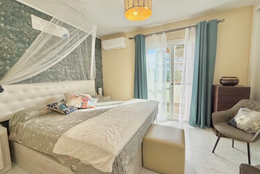 R5213668-Villa-For-Sale-Calahonda-Semi-Detached-2-Beds-99-Built-16