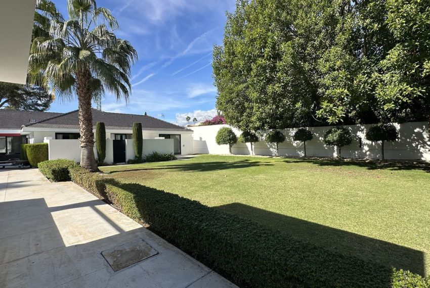 R5213677-Villa-For-Sale-Guadalmina-Baja-Detached-6-Beds-543-Built-5