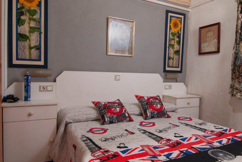 R5213773-Villa-For-Sale-Altos-de-los-Monteros-Finca-2-Beds-100-Built-8