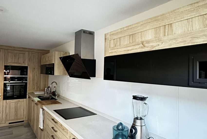 R5214130-Townhouse-For-Sale-Atalaya-Semi-Detached-4-Beds-172-Built-1