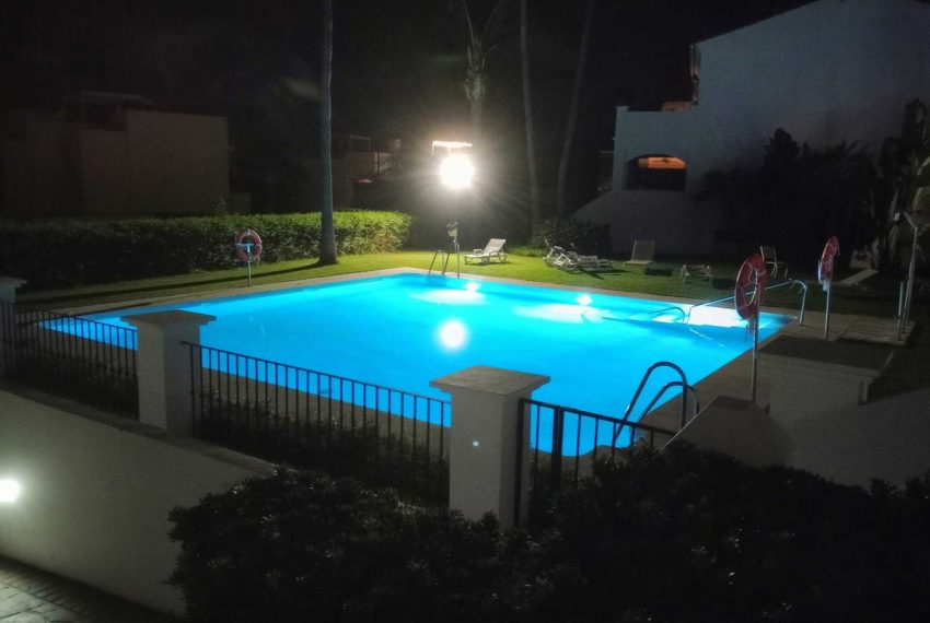 R5214208-Villa-For-Sale-Estepona-Semi-Detached-3-Beds-140-Built-4