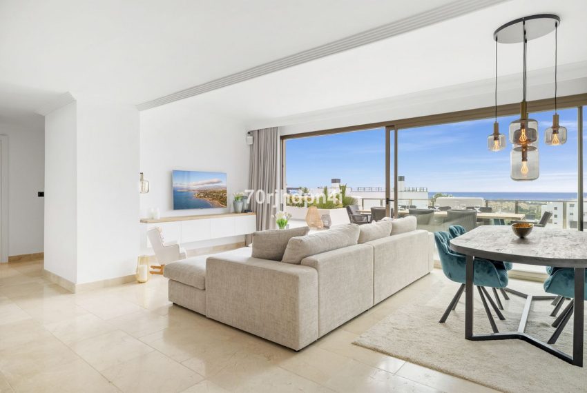 R5214283-Apartment-For-Sale-Estepona-Penthouse-3-Beds-134-Built-1