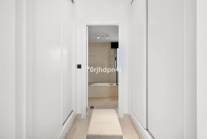 R5214283-Apartment-For-Sale-Estepona-Penthouse-3-Beds-134-Built-2