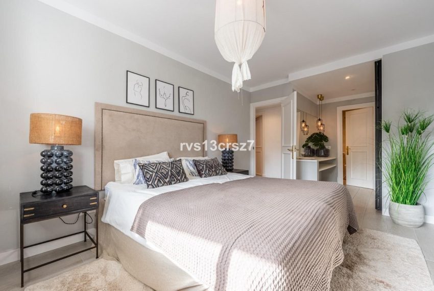 R5214325-Apartment-For-Sale-Nueva-Andalucia-Ground-Floor-4-Beds-112-Built-9