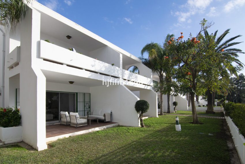 R5214544-Apartment-For-Sale-Nueva-Andalucia-Ground-Floor-Apartment-1-Beds-77-Built-1