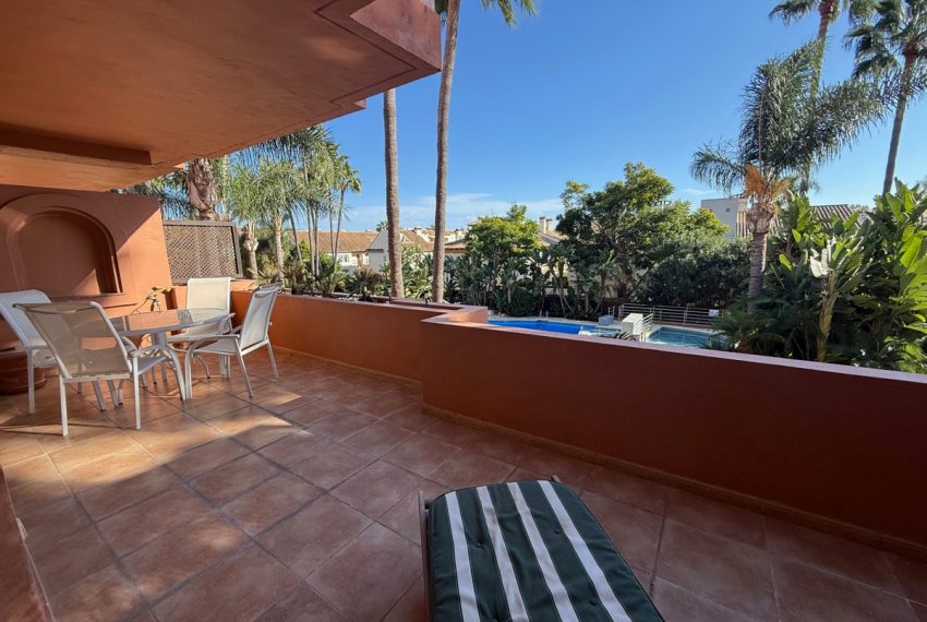 R5214580-Apartment-For-Sale-Puerto-Banus-Middle-Floor-2-Beds-140-Built-1