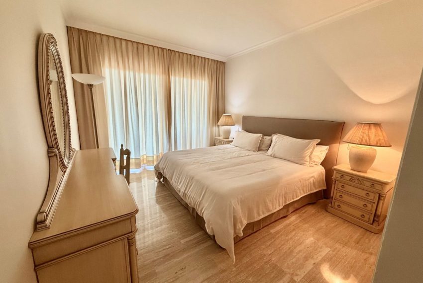 R5214580-Apartment-For-Sale-Puerto-Banus-Middle-Floor-2-Beds-140-Built-3