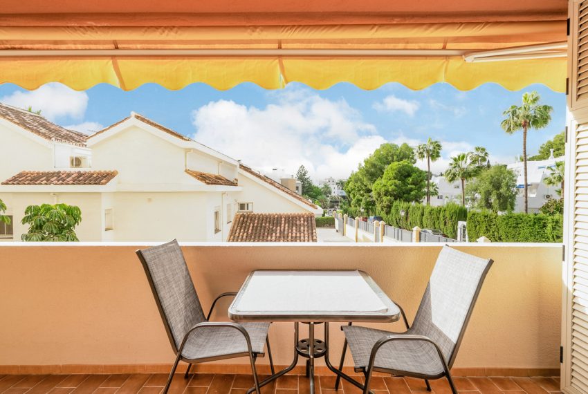 R5214619-Apartment-For-Sale-Nueva-Andalucia-Middle-Floor-2-Beds-109-Built-1