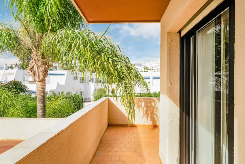 R5214619-Apartment-For-Sale-Nueva-Andalucia-Middle-Floor-2-Beds-109-Built-4