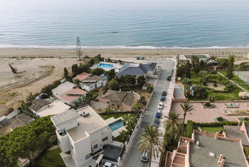 R5214628-Villa-For-Sale-Marbella-Detached-3-Beds-141-Built-1