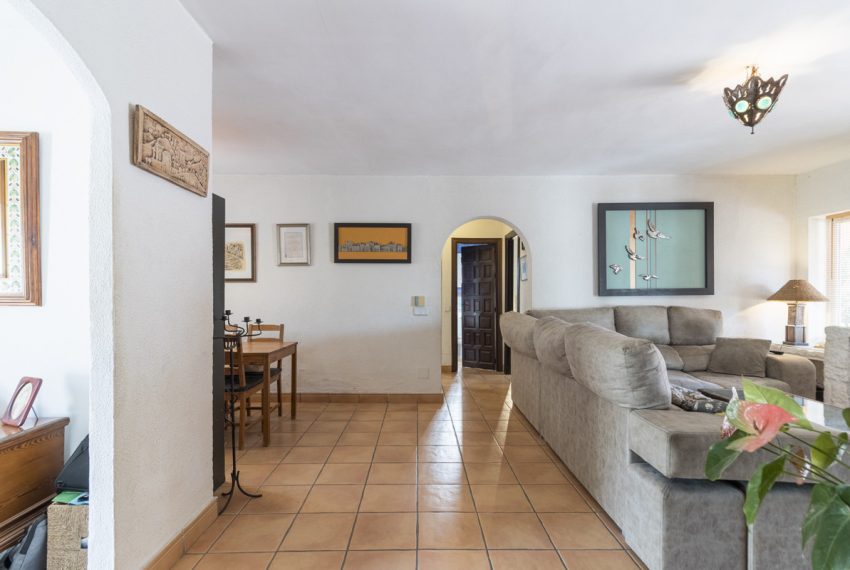 R5214628-Villa-For-Sale-Marbella-Detached-3-Beds-141-Built-19