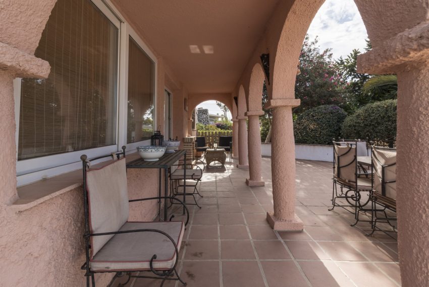 R5214628-Villa-For-Sale-Marbella-Detached-3-Beds-141-Built-5