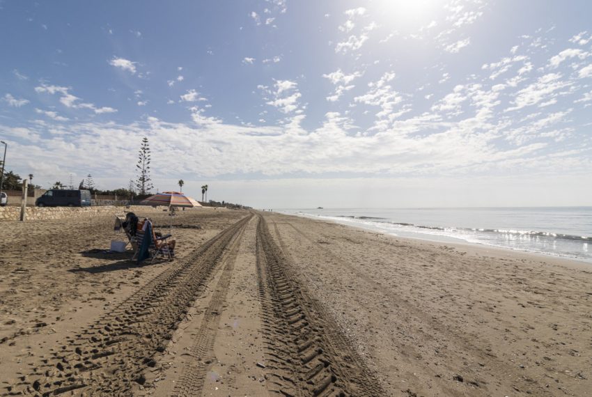 R5214628-Villa-For-Sale-Marbella-Detached-3-Beds-141-Built-8