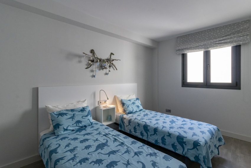 R5215189-Villa-For-Sale-San-Pedro-de-Alcantara-Semi-Detached-3-Beds-336-Built-11