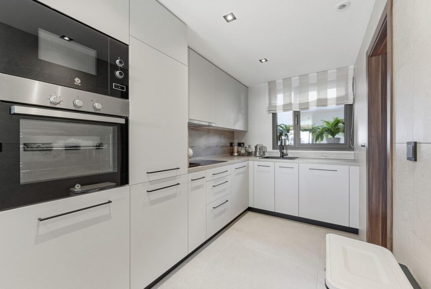 R5215216-Apartment-For-Sale-Marbella-Middle-Floor-2-Beds-92-Built-2