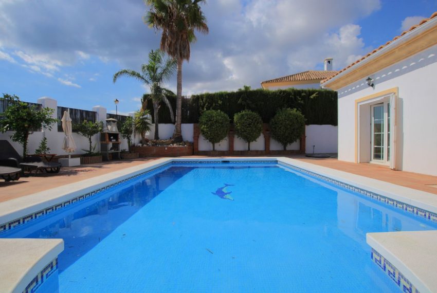 R5215261-Villa-For-Sale-La-Cala-Golf-Detached-7-Beds-425-Built