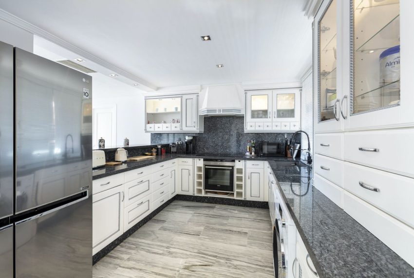 R5215267-Apartment-For-Sale-Nueva-Andalucia-Penthouse-Duplex-3-Beds-164-Built-10