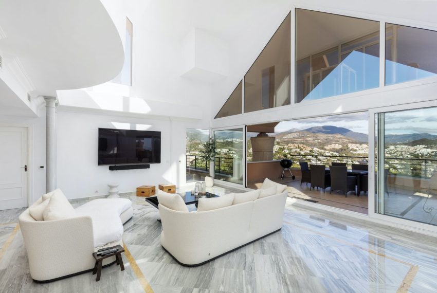 R5215267-Apartment-For-Sale-Nueva-Andalucia-Penthouse-Duplex-3-Beds-164-Built-6