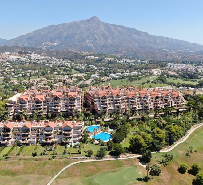 R5215267-Image 1-Penthouse Duplex - 3 Beds - 164 Built