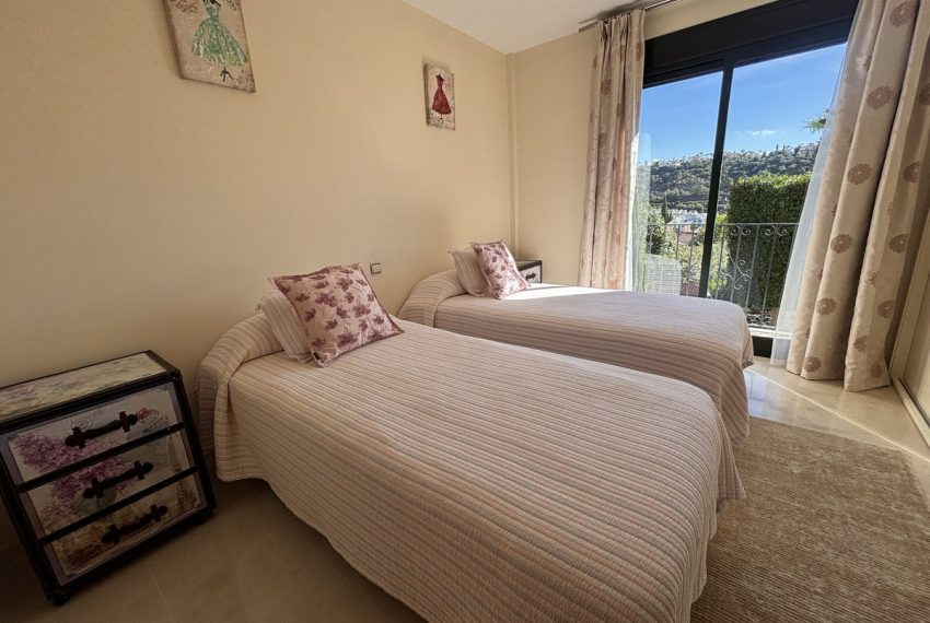 R5215495-Villa-For-Sale-Benahavis-Detached-7-Beds-526-Built-12