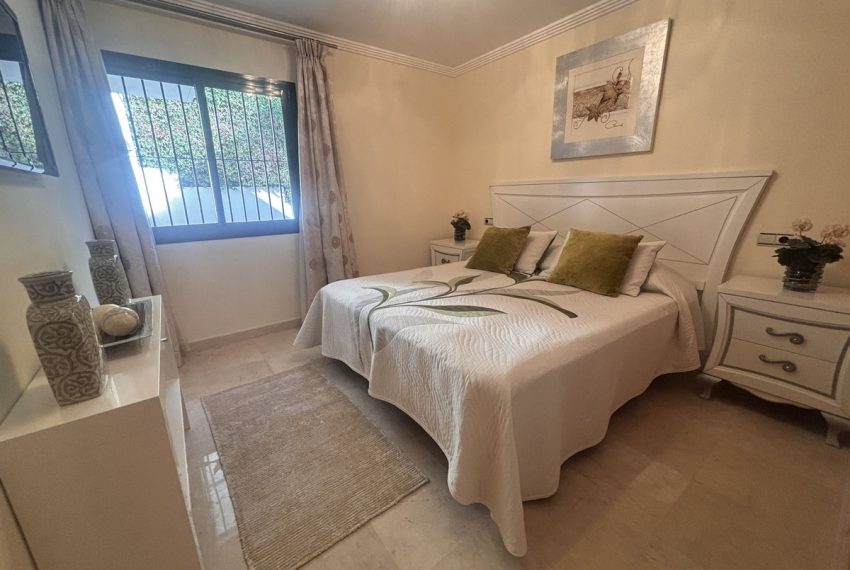 R5215495-Villa-For-Sale-Benahavis-Detached-7-Beds-526-Built-13