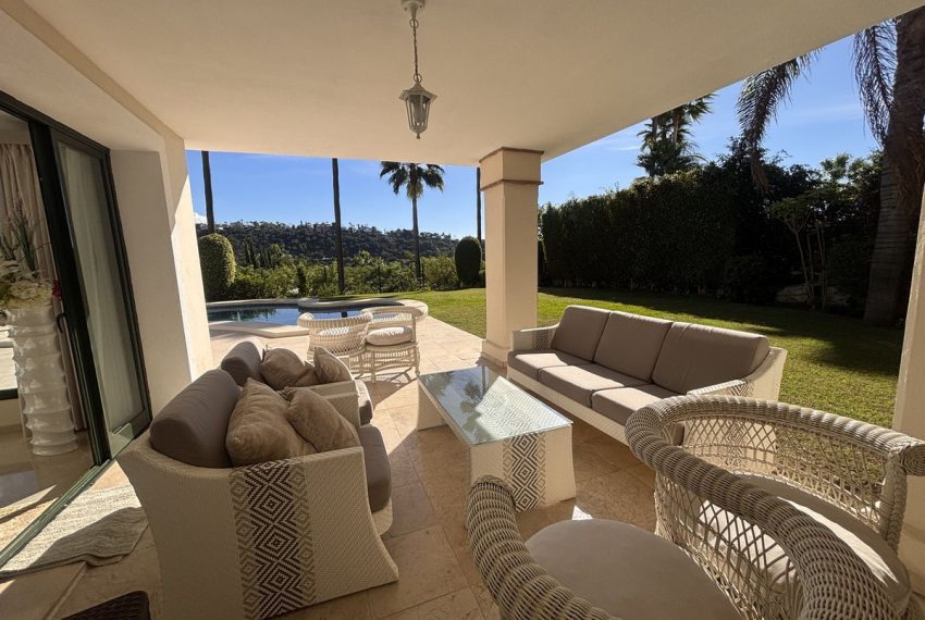 R5215495-Villa-For-Sale-Benahavis-Detached-7-Beds-526-Built-4