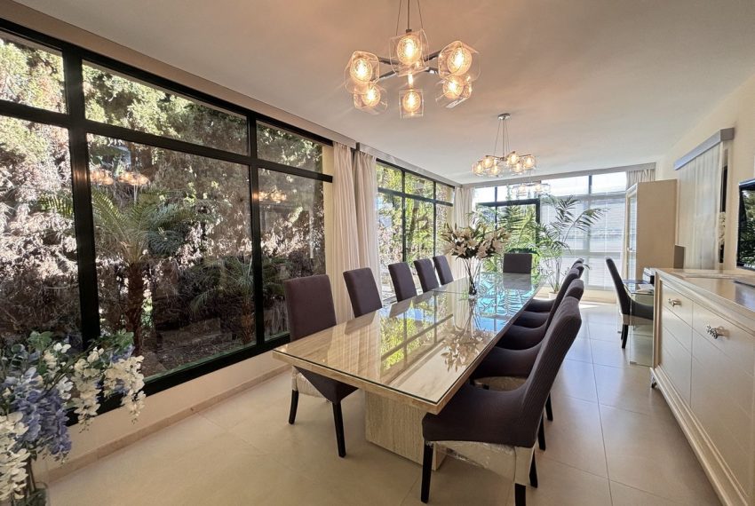 R5215495-Villa-For-Sale-Benahavis-Detached-7-Beds-526-Built-6