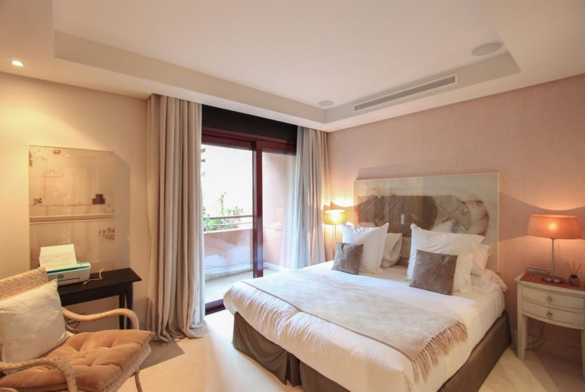 R5215516-Apartment-For-Sale-Puerto-Banus-Ground-Floor-2-Beds-165-Built-12