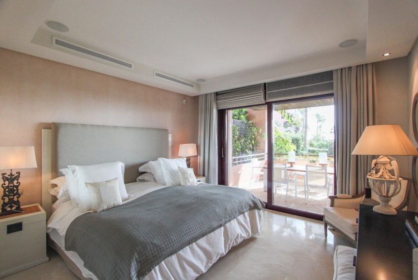 R5215516-Apartment-For-Sale-Puerto-Banus-Ground-Floor-2-Beds-165-Built-5