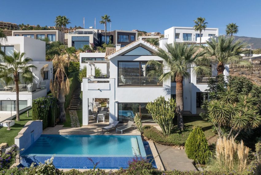 R5215528-Villa-For-Sale-El-Paraiso-Detached-5-Beds-278-Built-1