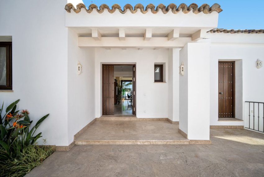 R5215528-Villa-For-Sale-El-Paraiso-Detached-5-Beds-278-Built-3