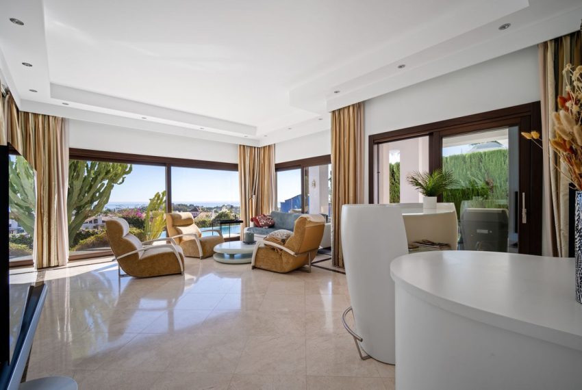 R5215528-Villa-For-Sale-El-Paraiso-Detached-5-Beds-278-Built-8