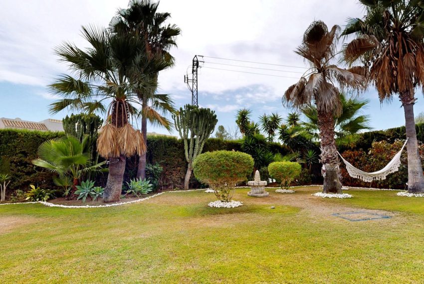 R5215531-Villa-For-Sale-Guadalmina-Alta-Detached-7-Beds-253-Built-12