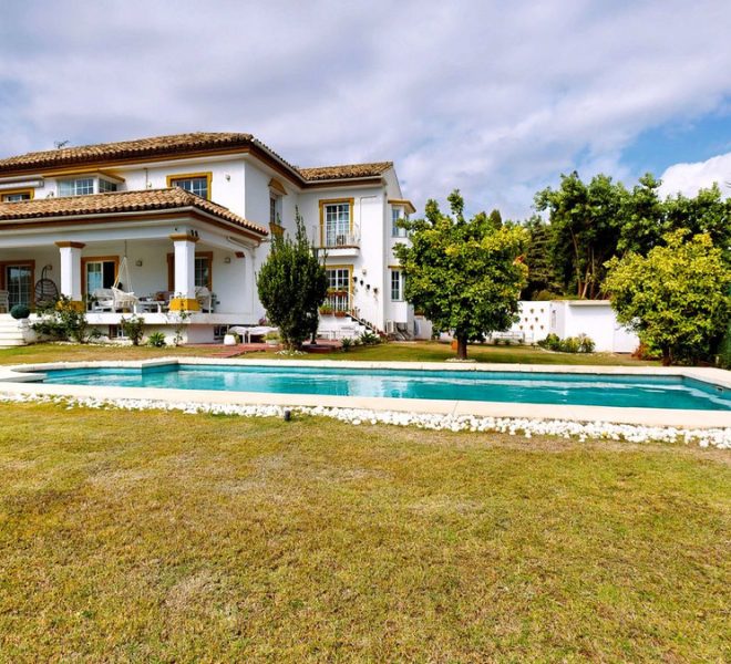 R5215531-Image 1-Detached - 7 Beds - 253 Built