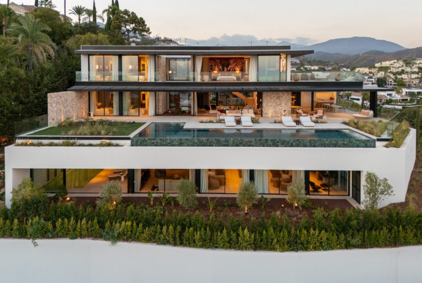 R5215813-Villa-For-Sale-Benahavis-Detached-8-Beds-1696-Built-1