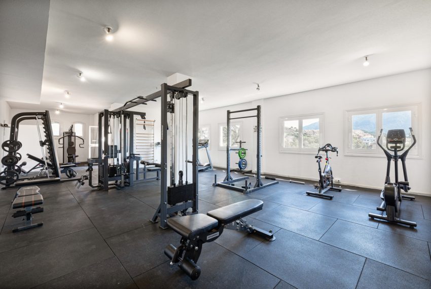 R5215837-Apartment-For-Sale-Nueva-Andalucia-Penthouse-3-Beds-150-Built-2