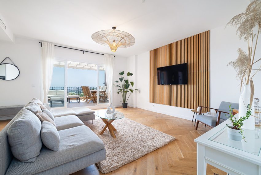 R5215837-Apartment-For-Sale-Nueva-Andalucia-Penthouse-3-Beds-150-Built-8